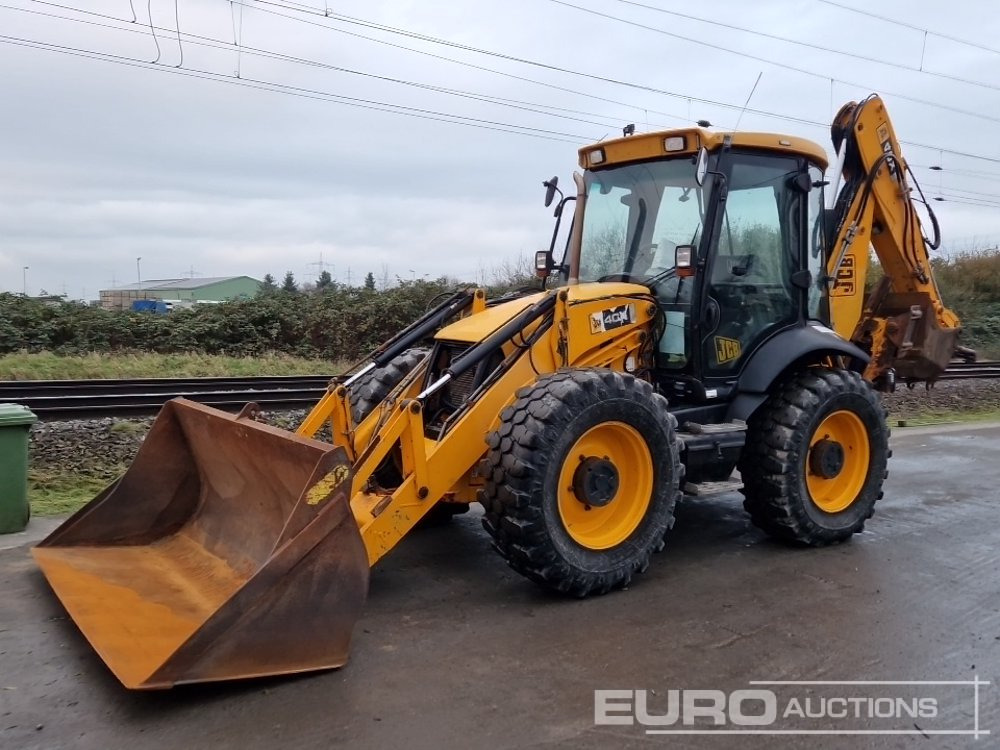 2010 JCB 4CX - Kotrórakodó: 1 kép. 2010 JCB 4CX - Kotrórakodó: 1 kép.