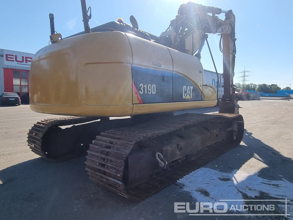 2011 CAT 319D LVA - Lánctalpas kotró: 5 kép. 2011 CAT 319D LVA - Lánctalpas kotró: 5 kép.
