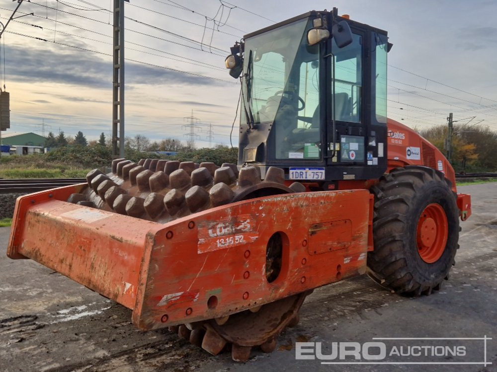 2011 CAT CP74 - Henger: 1 kép. 2011 CAT CP74 - Henger: 1 kép.