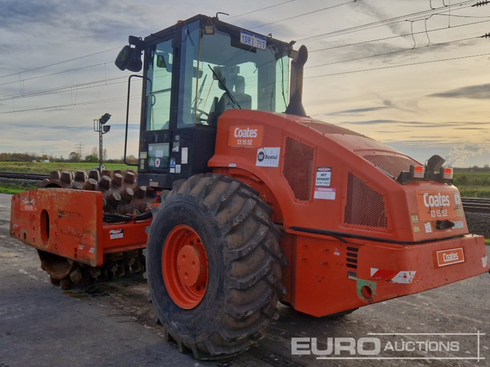 2011 CAT CP74 - Henger: 3 kép. 2011 CAT CP74 - Henger: 3 kép.