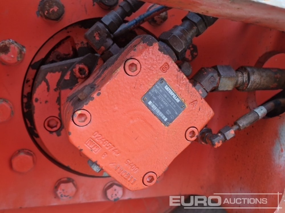 Henger 2011 CAT CS-533E: 13 kép.