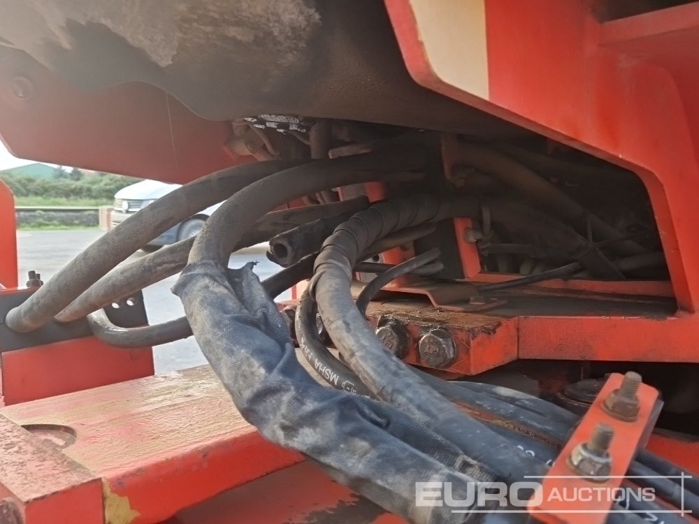 Henger 2011 CAT CS-533E: 19 kép.