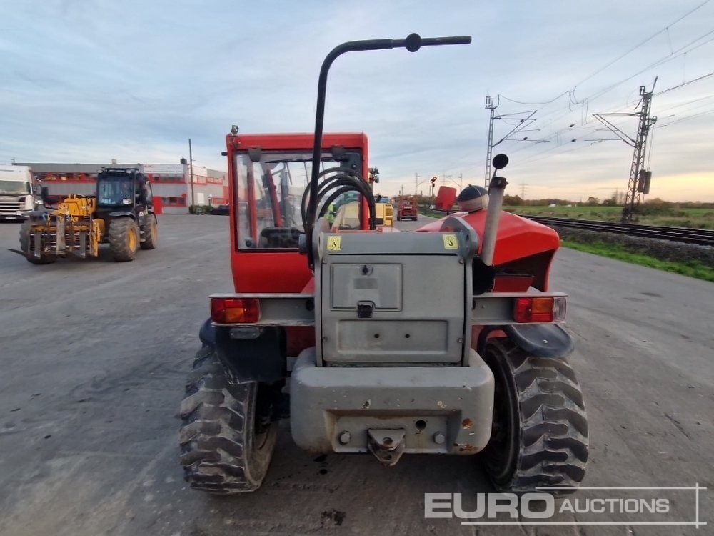 2011 Genie GTH 2506 - Teleszkópos rakodó: 3 kép. 2011 Genie GTH 2506 - Teleszkópos rakodó: 3 kép.