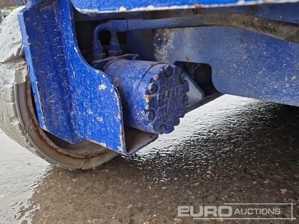 Emelő 2011 Haulotte Compact 10: 11 kép.