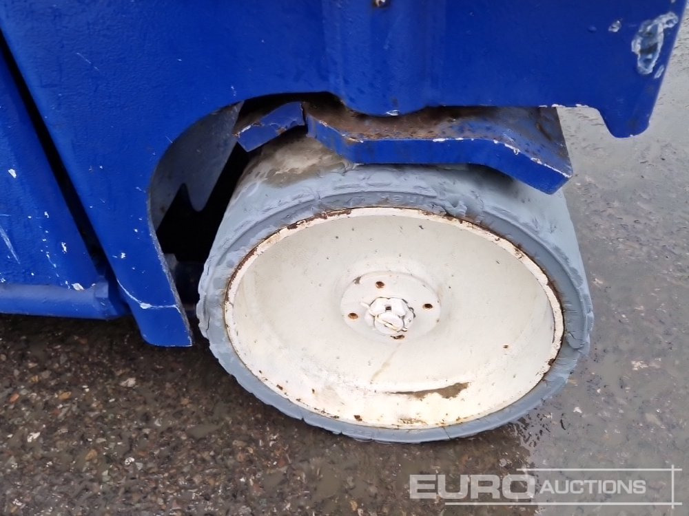 Emelő 2011 Haulotte Compact 10: 9 kép.