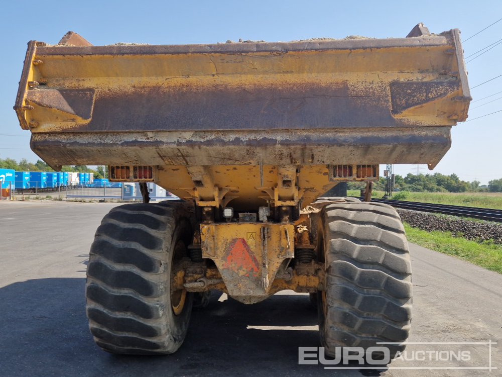 2011 Volvo A30F - Csuklós dömper: 4 kép. 2011 Volvo A30F - Csuklós dömper: 4 kép.
