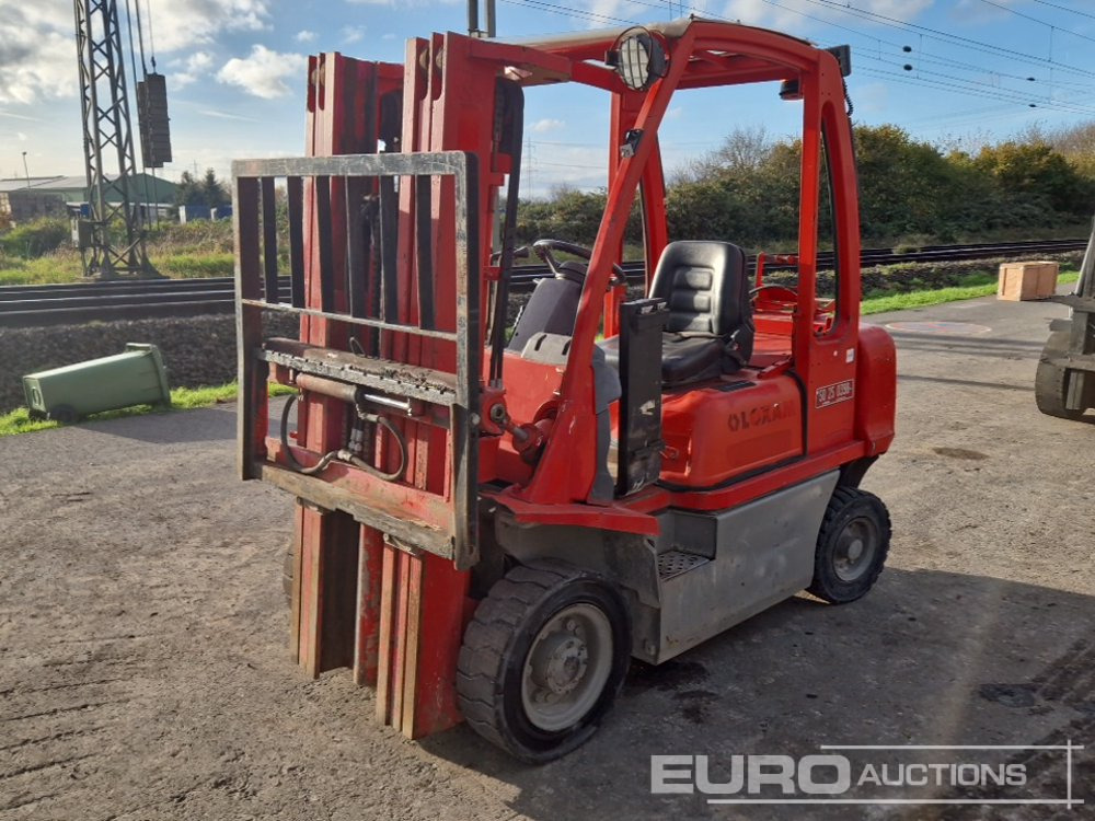 2012 Nissan U1D2A25LQ - Gázüzemű targonca: 1 kép. 2012 Nissan U1D2A25LQ - Gázüzemű targonca: 1 kép.