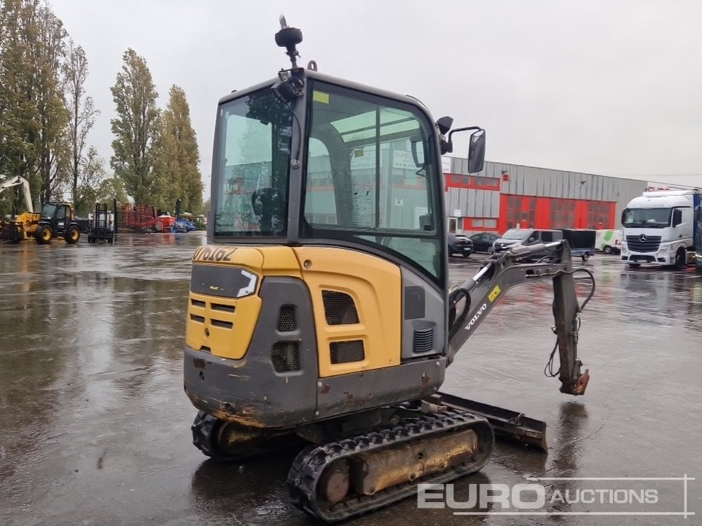 2012 Volvo EC18 - Minikotró: 5 kép. 2012 Volvo EC18 - Minikotró: 5 kép.