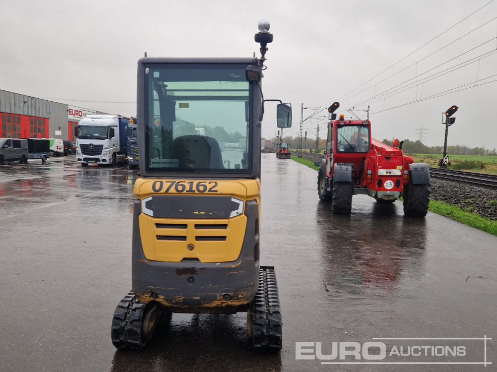 2012 Volvo EC18 - Minikotró: 4 kép. 2012 Volvo EC18 - Minikotró: 4 kép.
