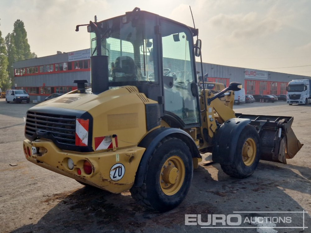 2013 CAT 907H2 - Gumikerekes homlokrakodó: 5 kép. 2013 CAT 907H2 - Gumikerekes homlokrakodó: 5 kép.