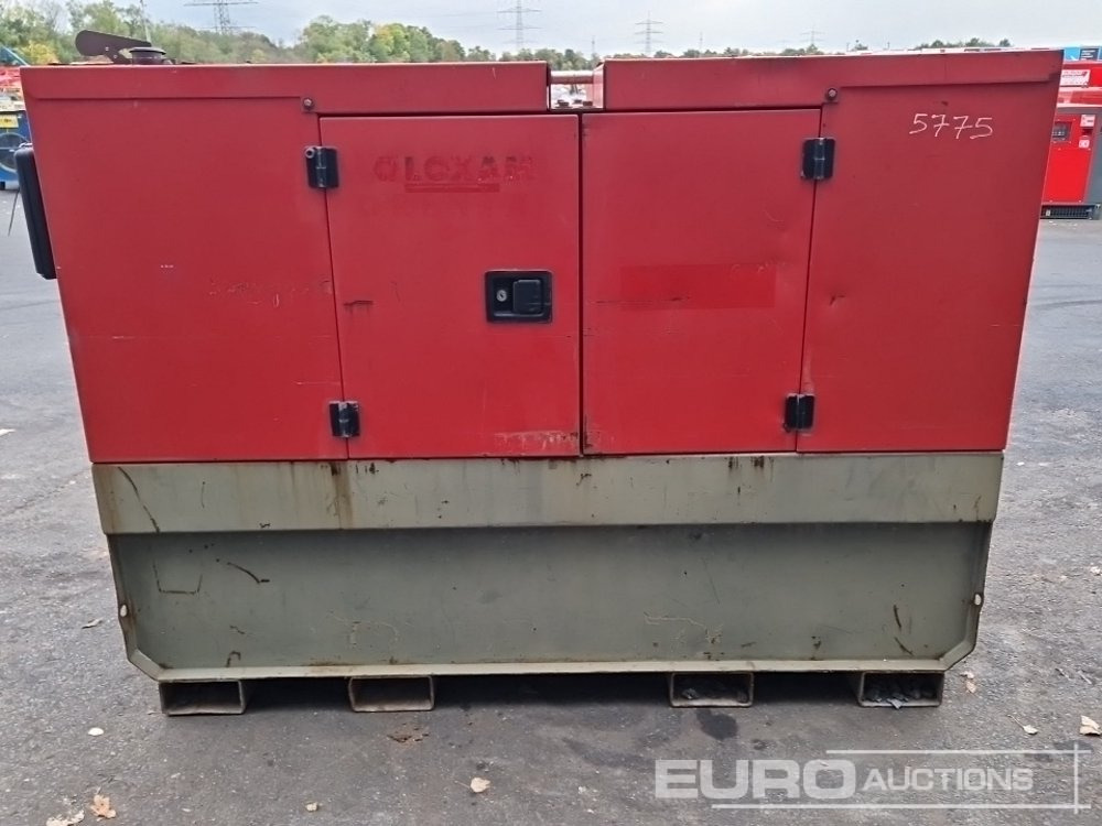 2013 Europower EPS33TDE - Áramfejlesztő: 5 kép. 2013 Europower EPS33TDE - Áramfejlesztő: 5 kép.