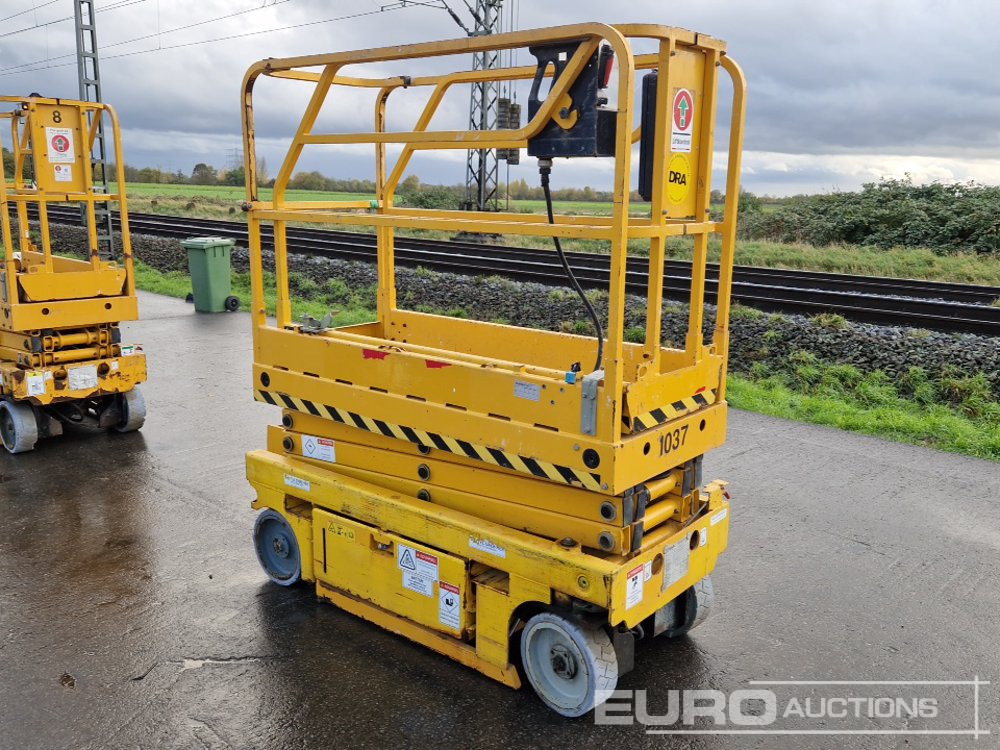 2013 Haulotte Optimum 8 - Ollós emelő: 3 kép. 2013 Haulotte Optimum 8 - Ollós emelő: 3 kép.