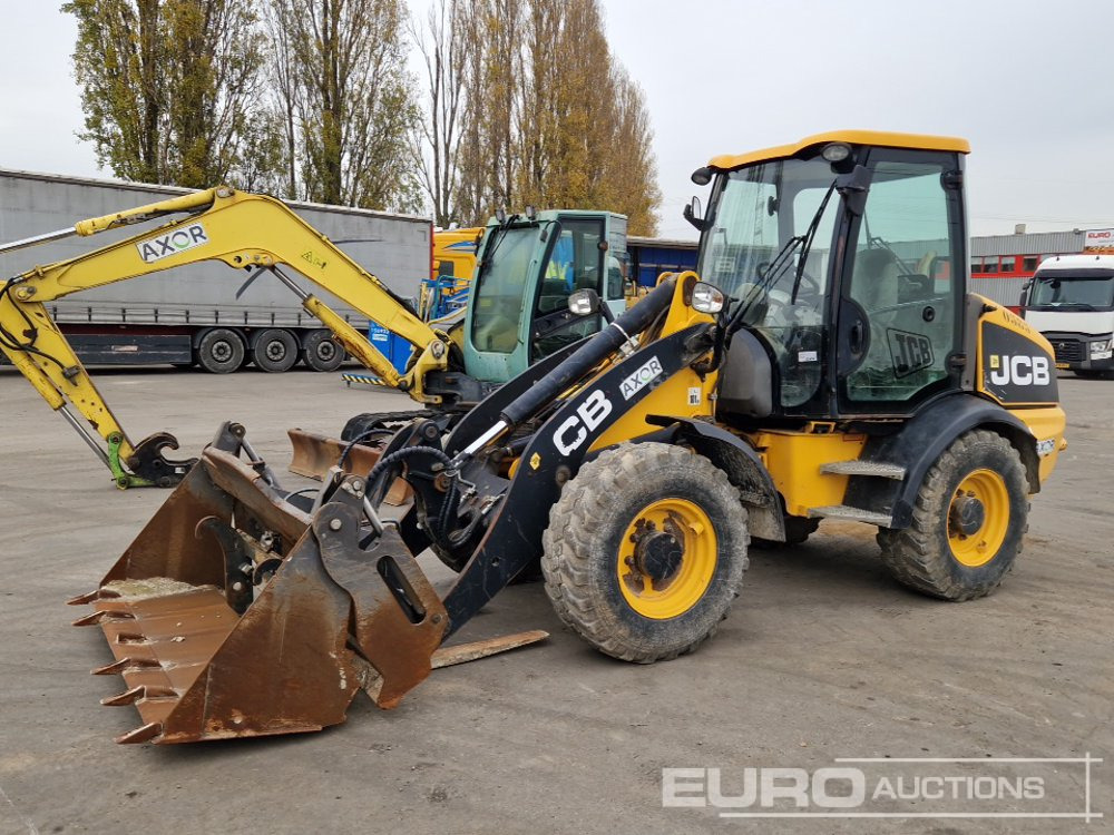 2013 JCB 409B - Gumikerekes homlokrakodó: 1 kép. 2013 JCB 409B - Gumikerekes homlokrakodó: 1 kép.
