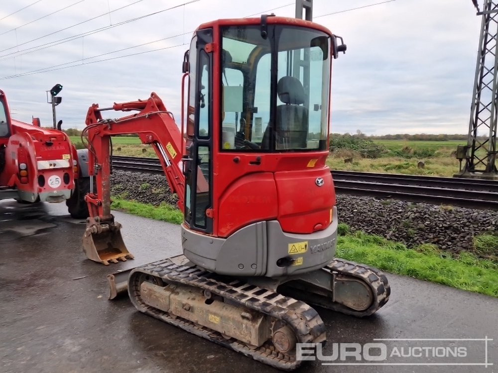 2013 Yanmar ViO25-4 - Minikotró: 3 kép. 2013 Yanmar ViO25-4 - Minikotró: 3 kép.