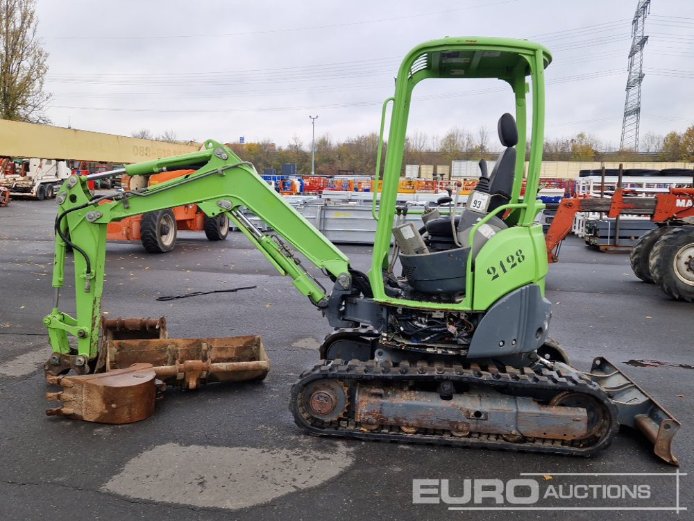 2013 Yanmar ViO25-4 - Minikotró: 2 kép. 2013 Yanmar ViO25-4 - Minikotró: 2 kép.