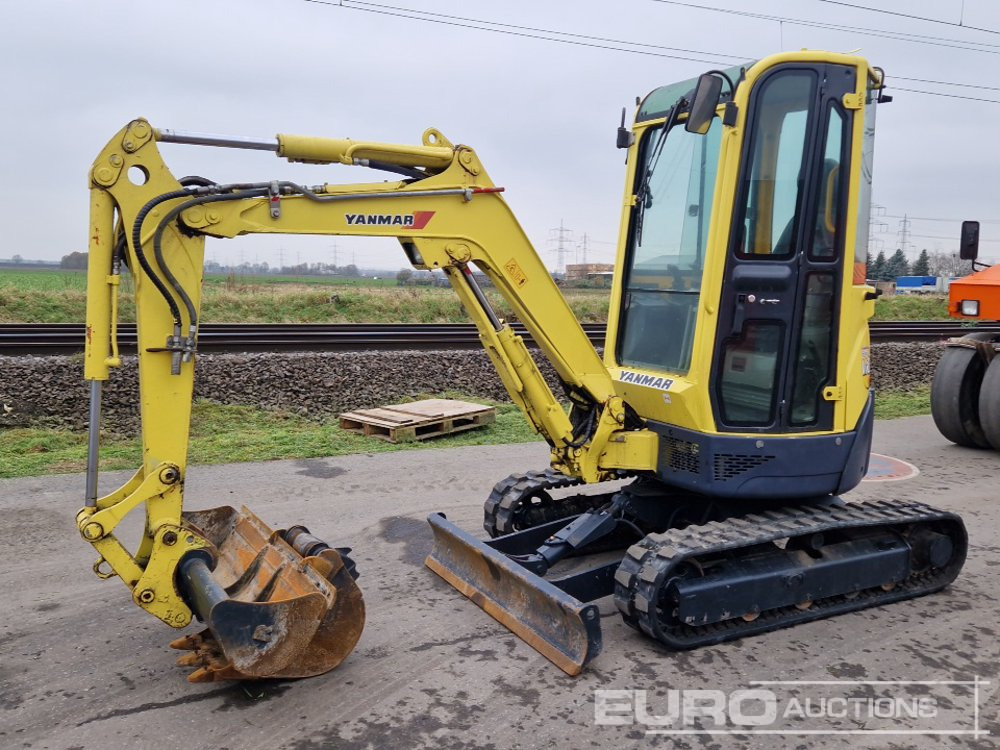 2013 Yanmar ViO25-4 - Minikotró: 1 kép. 2013 Yanmar ViO25-4 - Minikotró: 1 kép.