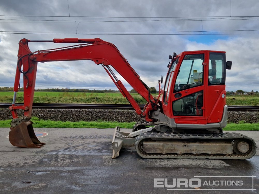 2013 Yanmar ViO80-U - Minikotró: 2 kép. 2013 Yanmar ViO80-U - Minikotró: 2 kép.
