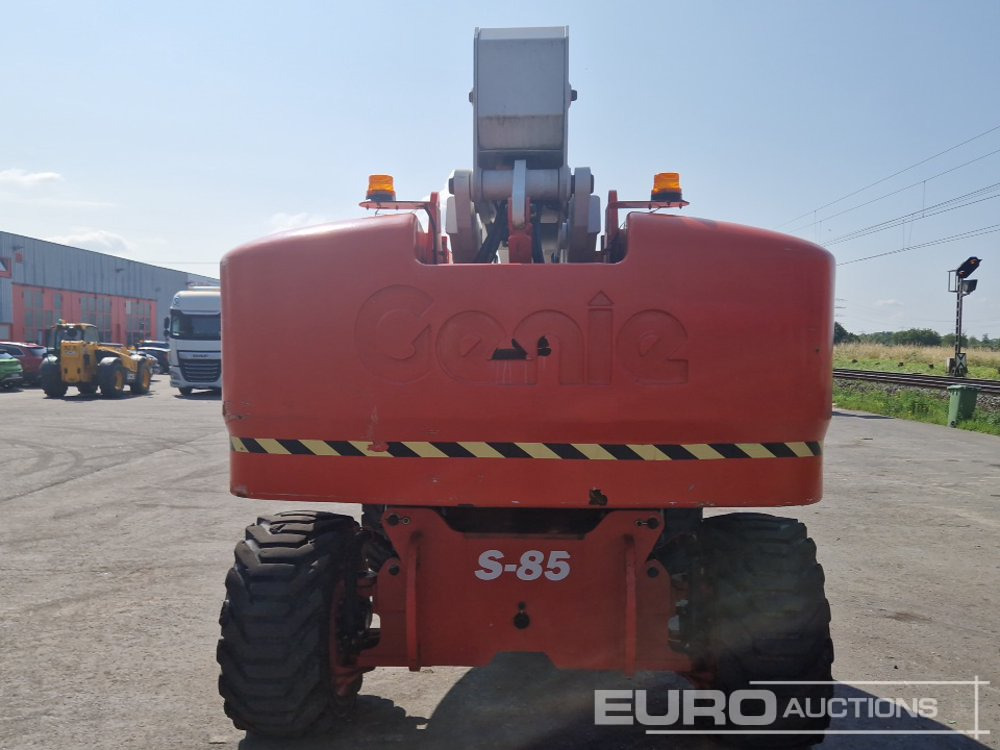 2014 Genie S-85 - Emelő: 4 kép. 2014 Genie S-85 - Emelő: 4 kép.