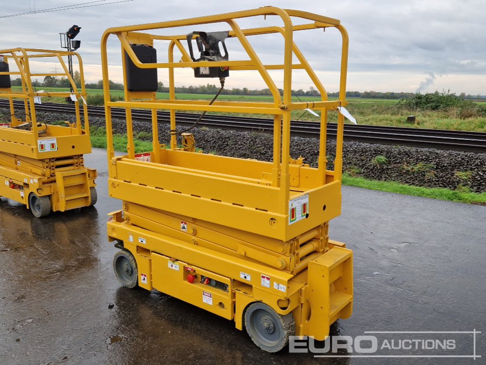 2014 Haulotte Optimum 8 - Ollós emelő: 3 kép. 2014 Haulotte Optimum 8 - Ollós emelő: 3 kép.