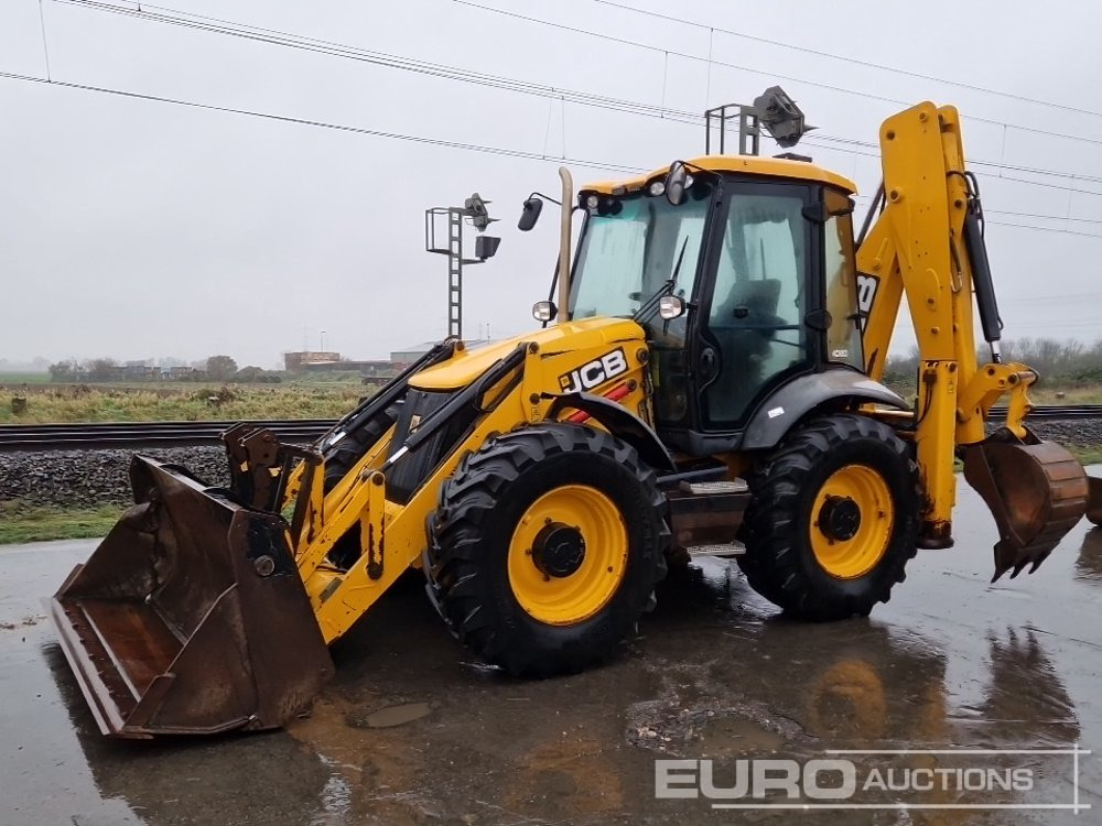 2014 JCB 4CX - Kotrórakodó: 1 kép. 2014 JCB 4CX - Kotrórakodó: 1 kép.