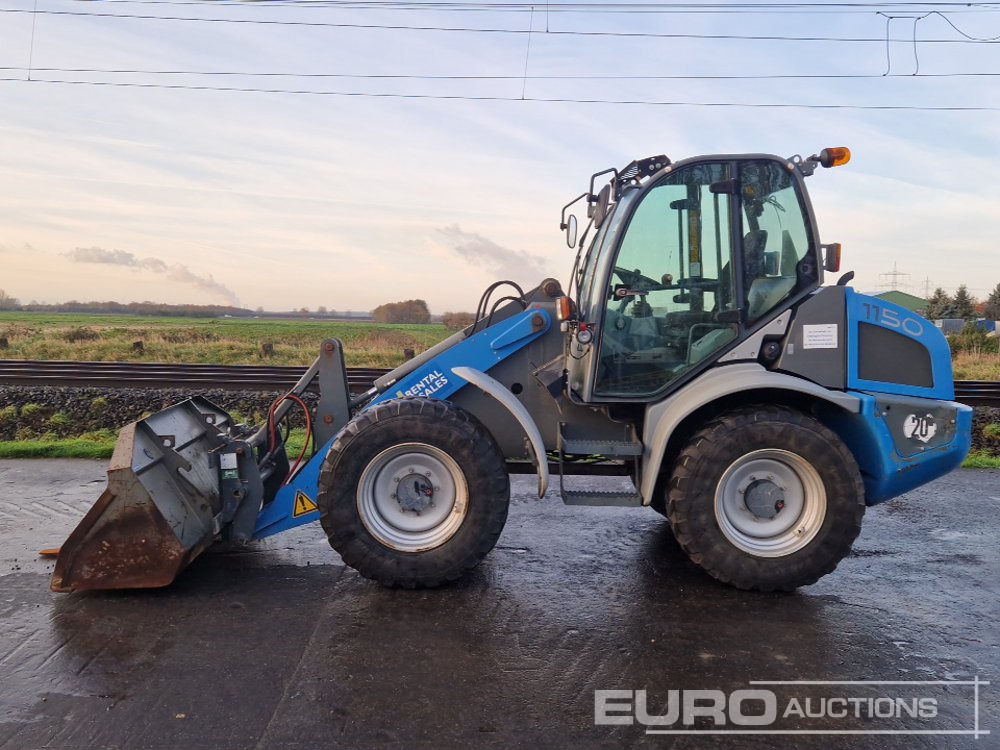 2014 Kramer 1150 - Gumikerekes homlokrakodó: 2 kép. 2014 Kramer 1150 - Gumikerekes homlokrakodó: 2 kép.