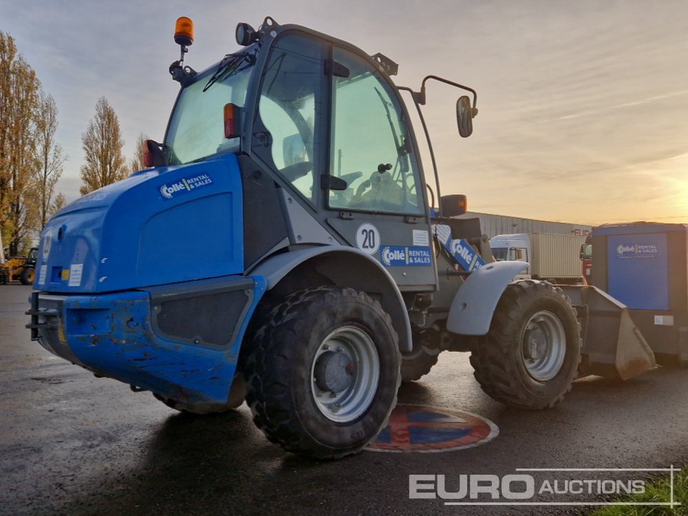 2014 Kramer 750 - Gumikerekes homlokrakodó: 5 kép. 2014 Kramer 750 - Gumikerekes homlokrakodó: 5 kép.