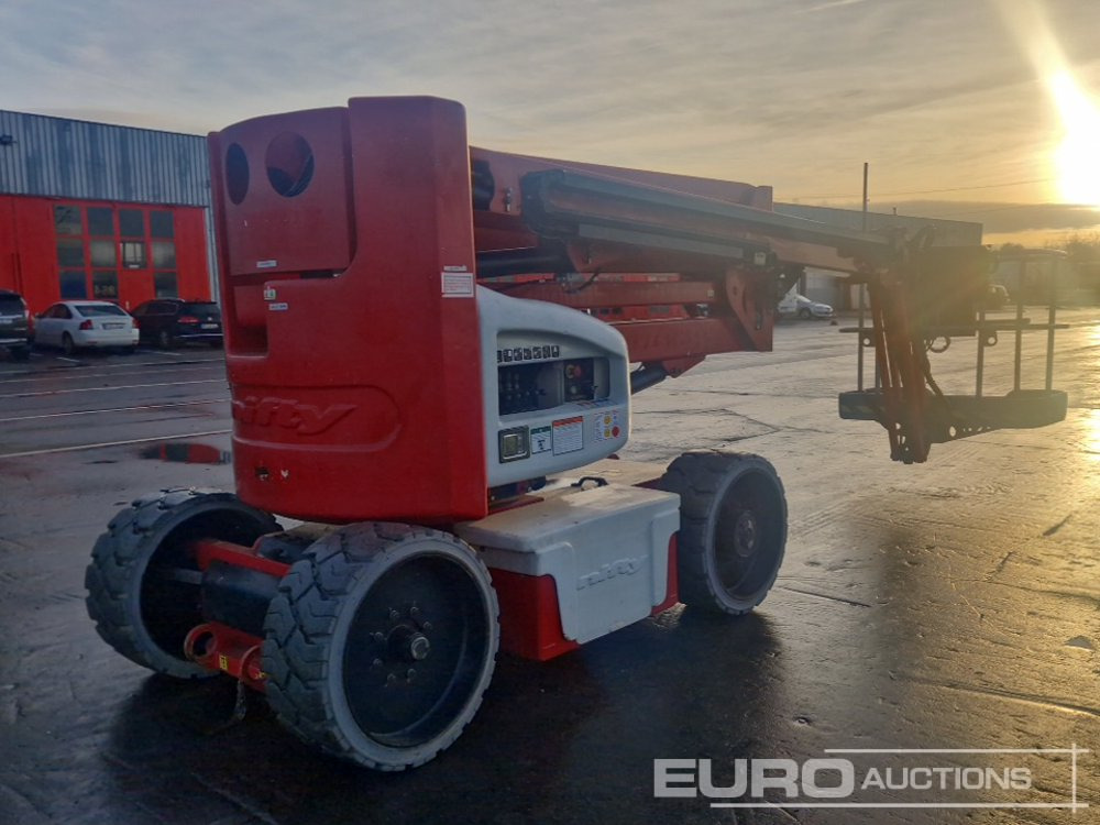 2014 Niftylift HR17NE - Személyemelő: 5 kép. 2014 Niftylift HR17NE - Személyemelő: 5 kép.