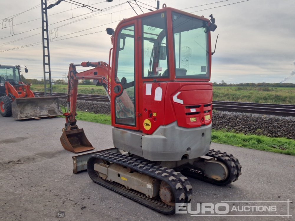 2014 Volvo ECR25D - Minikotró: 3 kép. 2014 Volvo ECR25D - Minikotró: 3 kép.