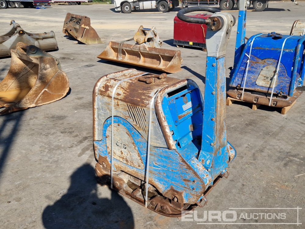 2014 Weber CR8 - Lapvibrátor: 4 kép. 2014 Weber CR8 - Lapvibrátor: 4 kép.