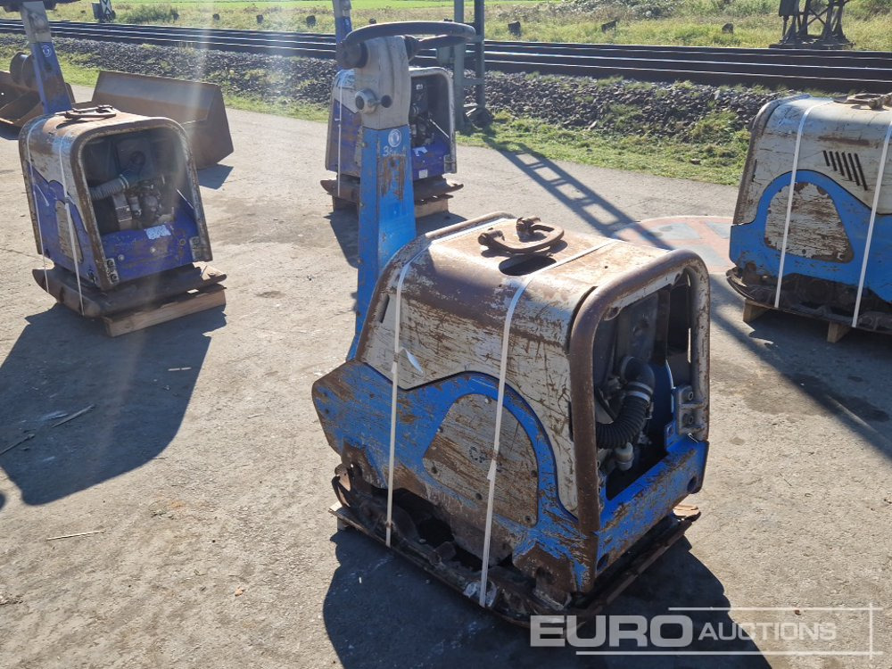 2014 Weber CR8 - Lapvibrátor: 2 kép. 2014 Weber CR8 - Lapvibrátor: 2 kép.