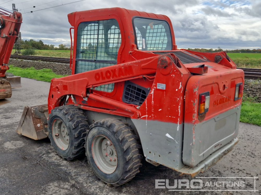 2015 Bobcat S450 - Mini homlokrakodó: 3 kép. 2015 Bobcat S450 - Mini homlokrakodó: 3 kép.