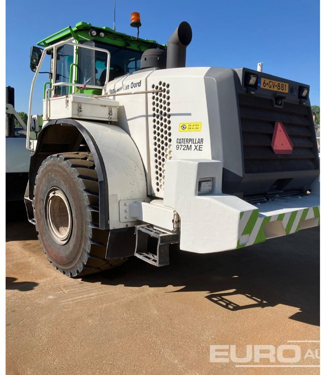 2015 CAT 972M XE - Gumikerekes homlokrakodó: 1 kép. 2015 CAT 972M XE - Gumikerekes homlokrakodó: 1 kép.