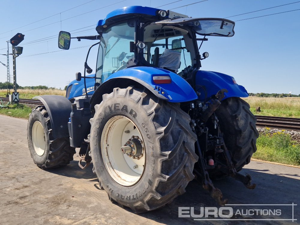2015 New Holland T7.270 - Traktor: 3 kép. 2015 New Holland T7.270 - Traktor: 3 kép.