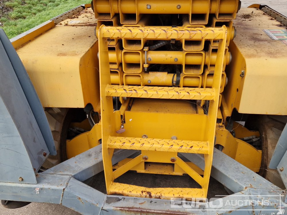 Emelő 2016 Haulotte Compact 12DX: 16 kép.