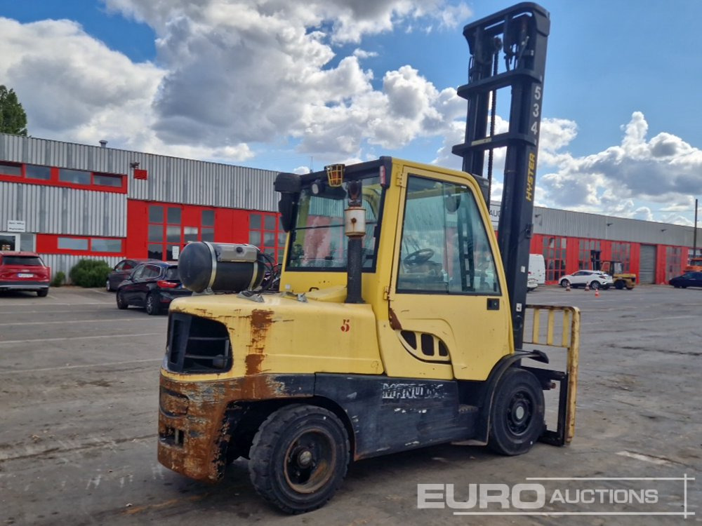 2016 Hyster H5.50FT - Villás targonca: 4 kép. 2016 Hyster H5.50FT - Villás targonca: 4 kép.