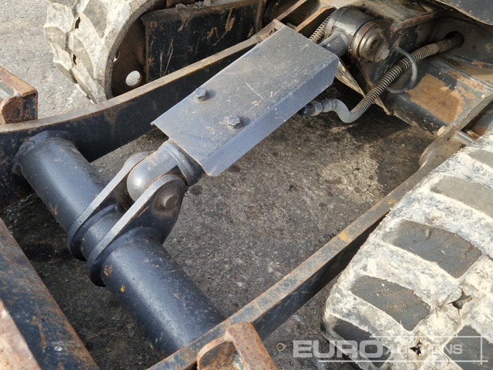 Minikotró 2016 Yanmar SV18: 28 kép.