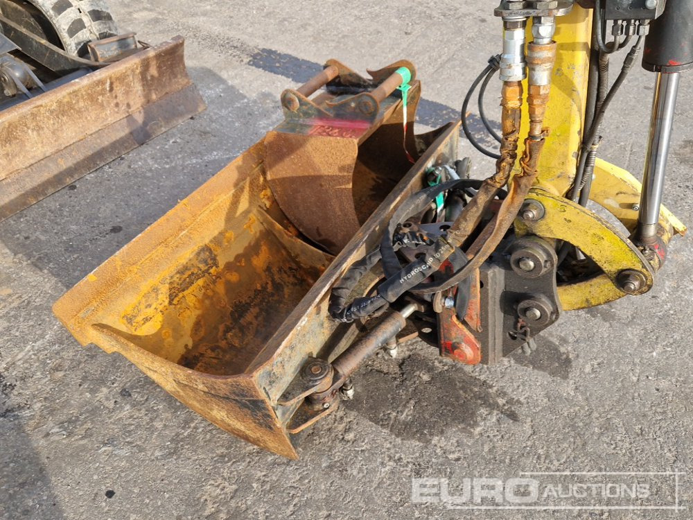 Minikotró 2016 Yanmar SV18: 19 kép.