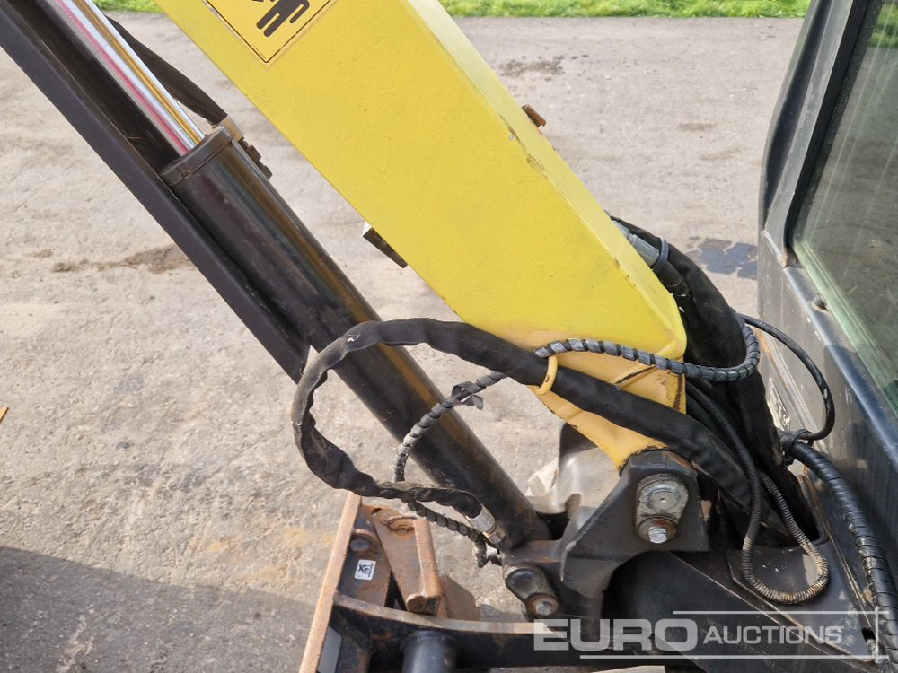 Minikotró 2016 Yanmar SV18: 25 kép.