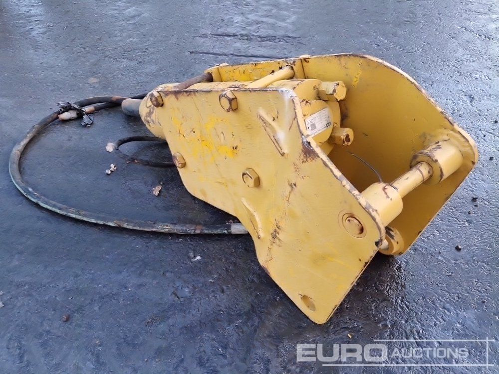 2017 Atlas Copco MB700 - Hidraulikus törőfej: 2 kép. 2017 Atlas Copco MB700 - Hidraulikus törőfej: 2 kép.