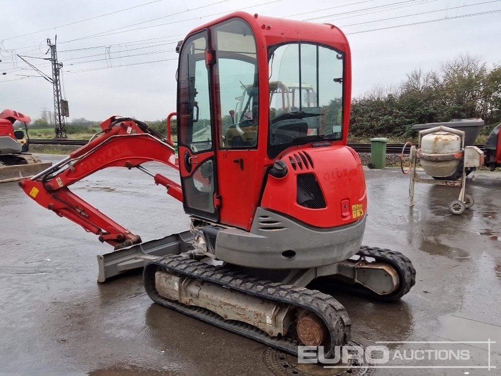 2017 JCB 8025 ZTS - Minikotró: 3 kép. 2017 JCB 8025 ZTS - Minikotró: 3 kép.