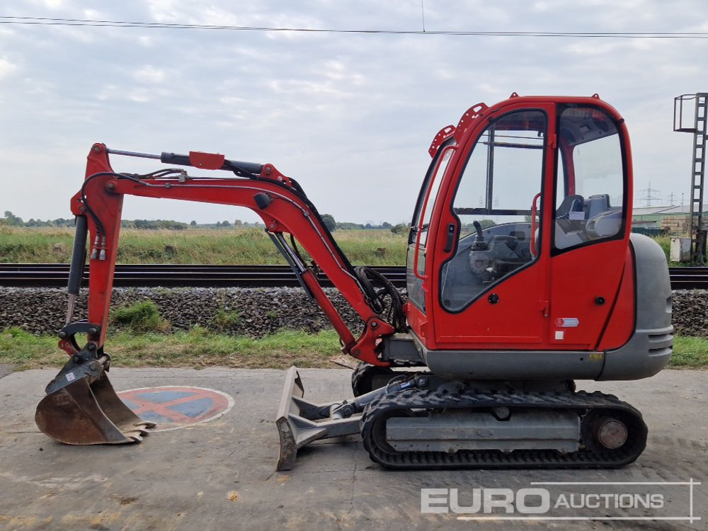 2017 Wacker Neuson 2503 - Minikotró: 2 kép. 2017 Wacker Neuson 2503 - Minikotró: 2 kép.