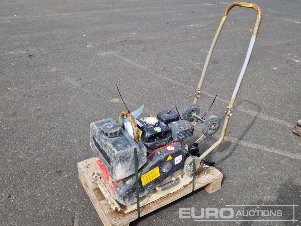 2018 Bomag BVP10/36 - Aszfaltozó gép: 1 kép. 2018 Bomag BVP10/36 - Aszfaltozó gép: 1 kép.