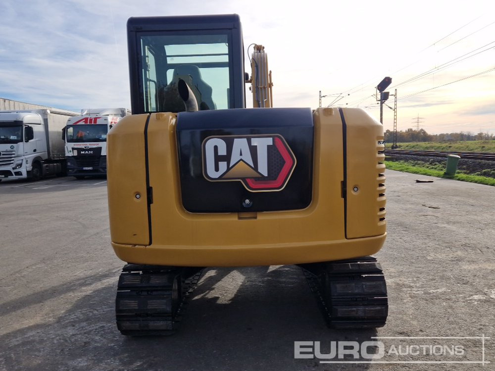 2018 CAT 305.5 E2 - Minikotró: 4 kép. 2018 CAT 305.5 E2 - Minikotró: 4 kép.