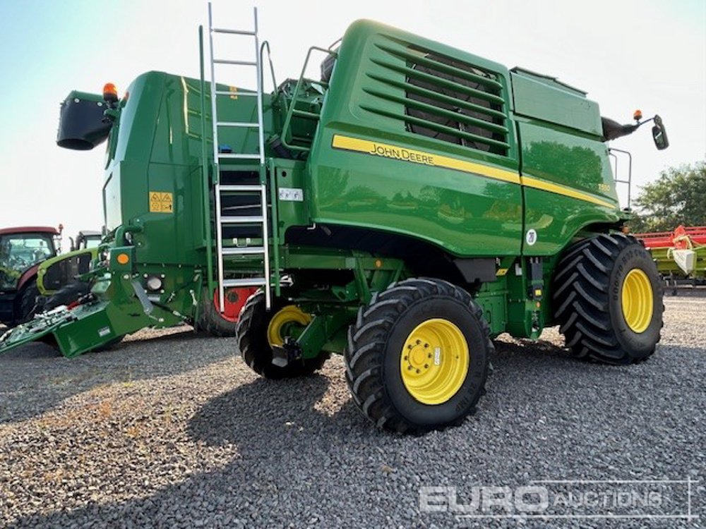 2018 John Deere T550 - Kombájn: 4 kép. 2018 John Deere T550 - Kombájn: 4 kép.