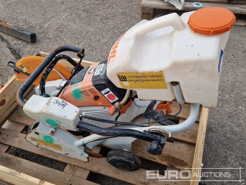 2018 Stihl TS800 - Aszfaltozó gép: 2 kép. 2018 Stihl TS800 - Aszfaltozó gép: 2 kép.