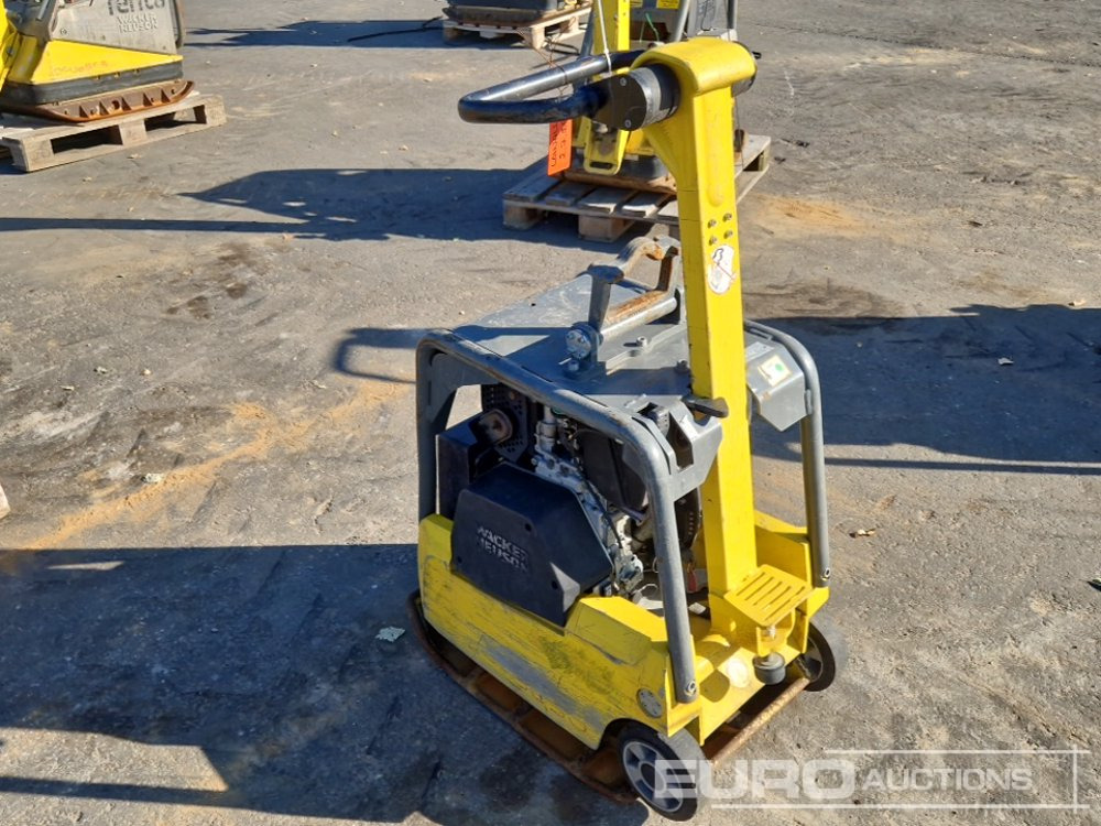 2018 Wacker DPU3050HE - Aszfaltozó gép: 4 kép. 2018 Wacker DPU3050HE - Aszfaltozó gép: 4 kép.
