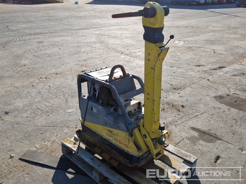 2018 Wacker DPU5545HE - Aszfaltozó gép: 4 kép. 2018 Wacker DPU5545HE - Aszfaltozó gép: 4 kép.