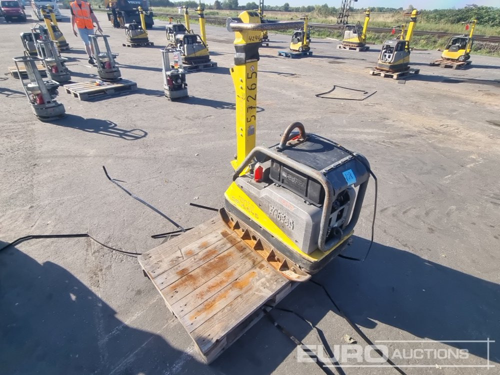 2018 Wacker DPU5545HE - Aszfaltozó gép: 3 kép. 2018 Wacker DPU5545HE - Aszfaltozó gép: 3 kép.
