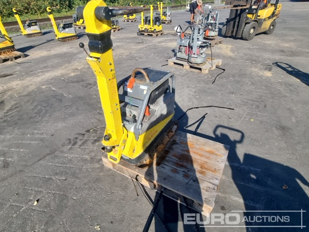 2018 Wacker DPU5545HE - Aszfaltozó gép: 2 kép. 2018 Wacker DPU5545HE - Aszfaltozó gép: 2 kép.