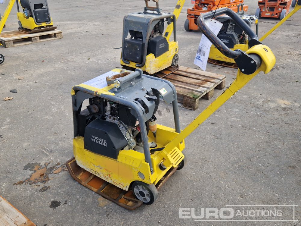 2018 Wacker Neuson DPU3760 HETS - Aszfaltozó gép: 4 kép. 2018 Wacker Neuson DPU3760 HETS - Aszfaltozó gép: 4 kép.